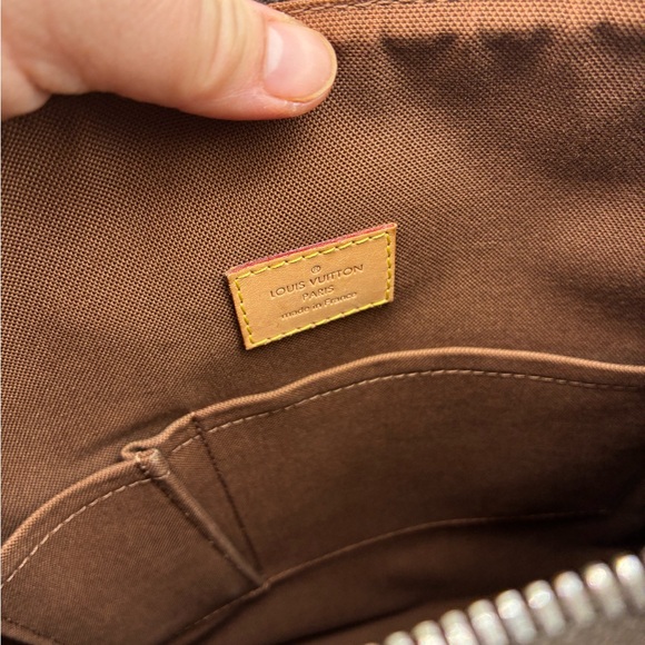 LOUIS VUITTON MONOGRAM ODEON MM CROSSBODY WITH COA - Picture 4 of 16